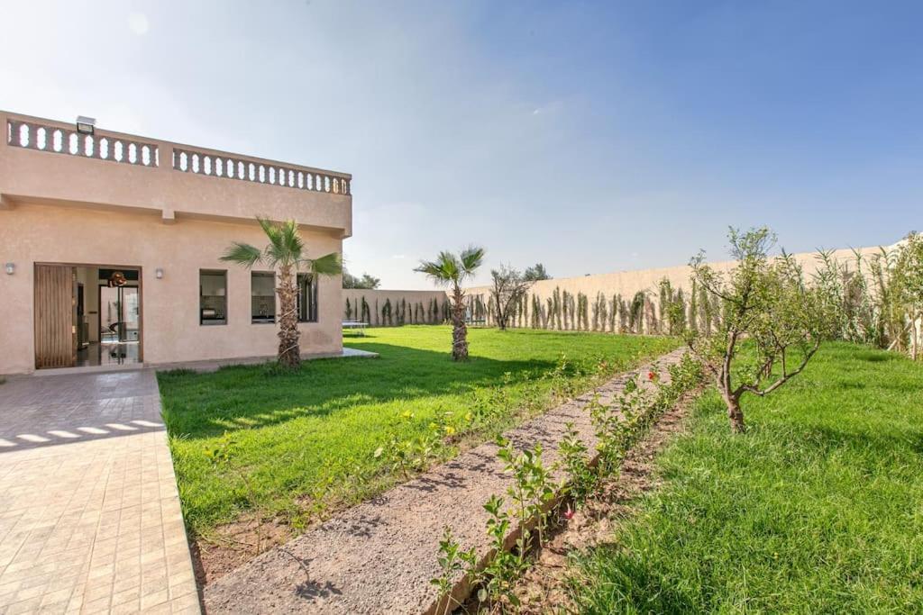 Villa Leila,Piscine , Grand Jardin, Jeux , Cuisiniere Marakeş Dış mekan fotoğraf