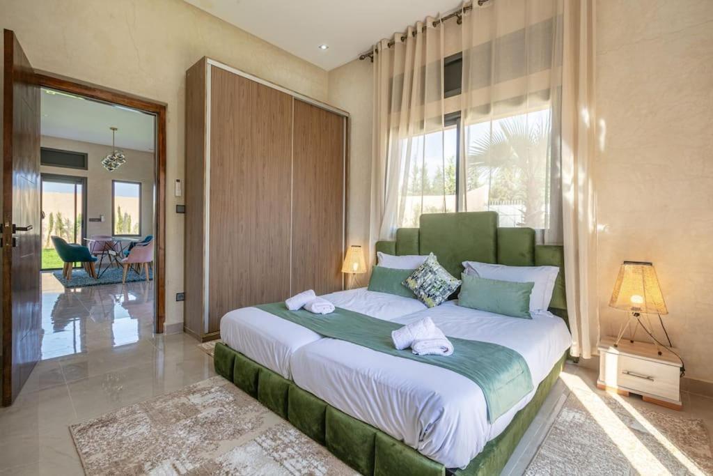 Villa Leila,Piscine , Grand Jardin, Jeux , Cuisiniere Marakeş Dış mekan fotoğraf
